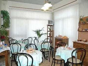 Hotel Vignola 2*