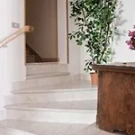Vignola Hotel