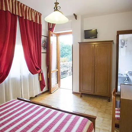 Vignola Hotel 2*