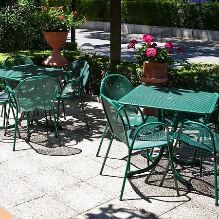 Vignola 2* Assise