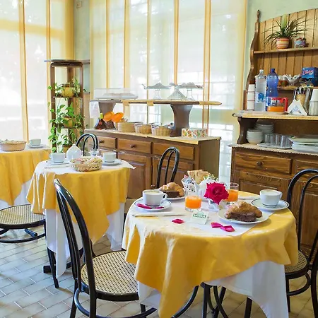 Hotel Vignola 2*